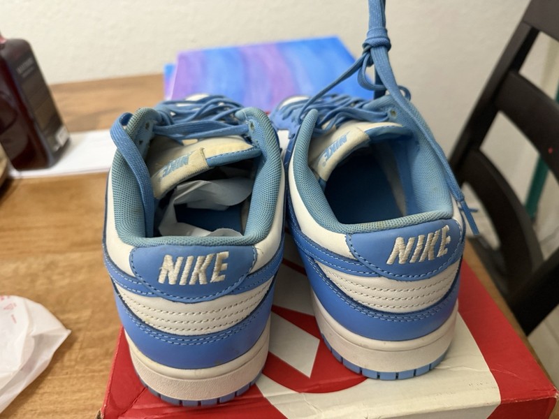 Nike Dunk Low UNC University Blue size 9.5