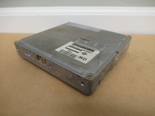 1999 Nissan Frontier 3.3L M/T ECM ECU PCM Computer Engine Module Unit MECM-W701 - Picture 5 of 7