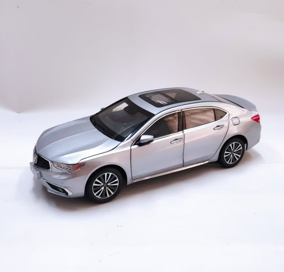 1/18 ACURA TLX car/ China Acura 2018 Dealer model Discontinued | eBay