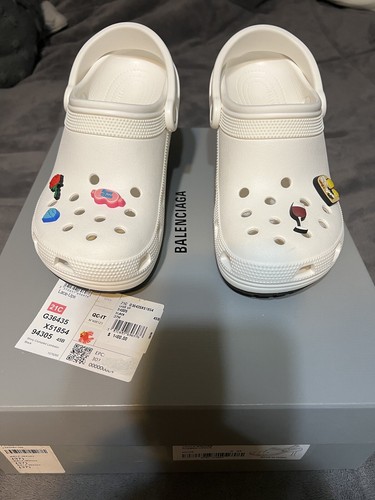Balenciaga Crocks Size 7 - 第 1/4 張圖片