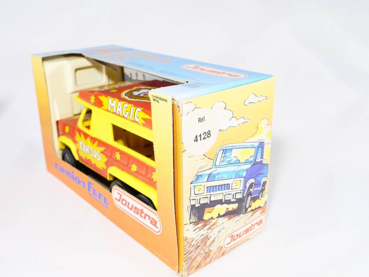 Dinky Toys F n° 1410 Moskvitch 408 1/43 jamais joué boîte languette