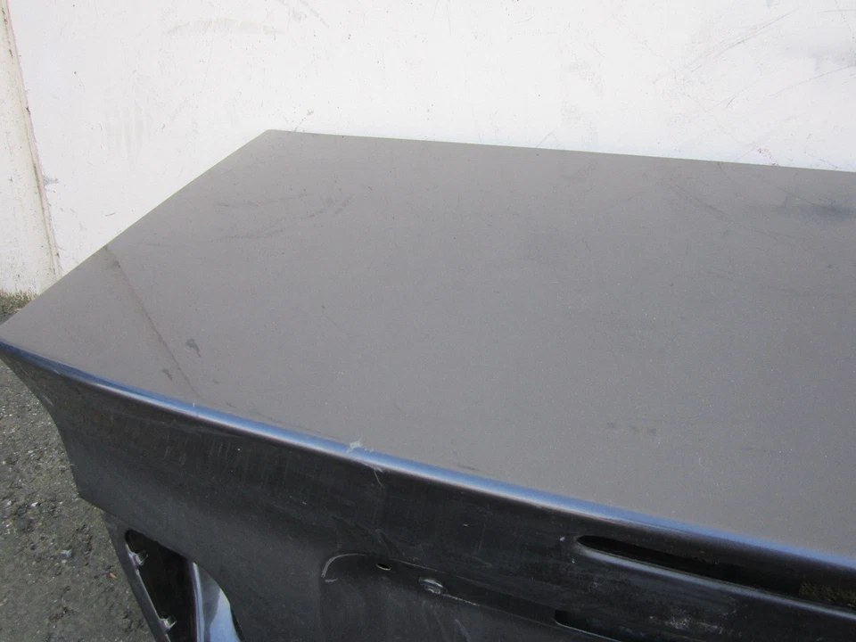 dp70309 BMW 325CI 330CI Convertible 2004 2005 2006 tapa maletero OEM Foto 3 de 4