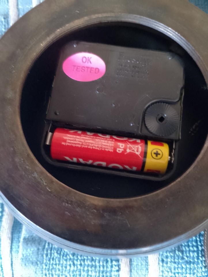 Clock, Pocket Watch Large Pocket Watch Desk Clock, With Stand, Working