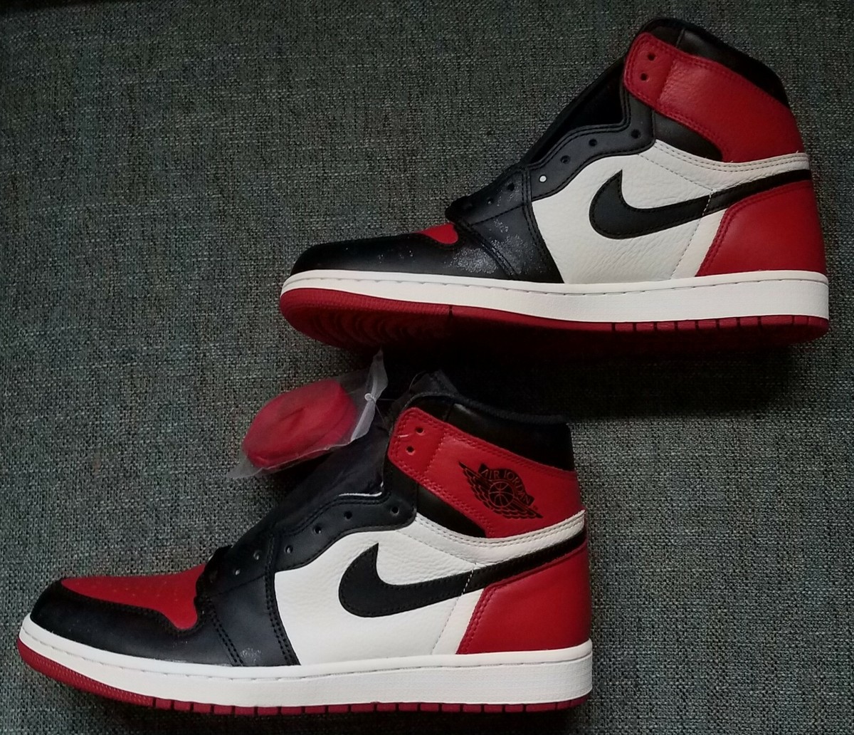 Nike Air Jordan 1 Retro High OG Bred Toe 2018 US Size 10.0