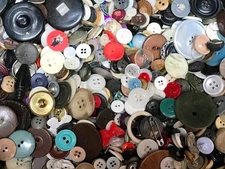 Vintage Loose BUTTONS Lot of 100 VINTAGE Nice Mix Metal Plastic Large Small