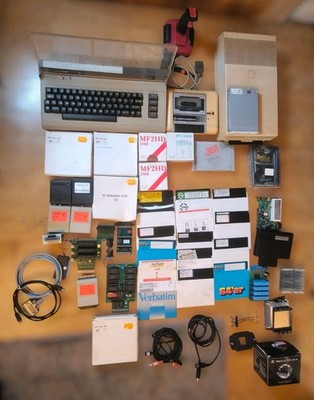 VIntage XXL Commodore C64 Konvolut - Dachbodenfund - Bastler | Sammler | PC