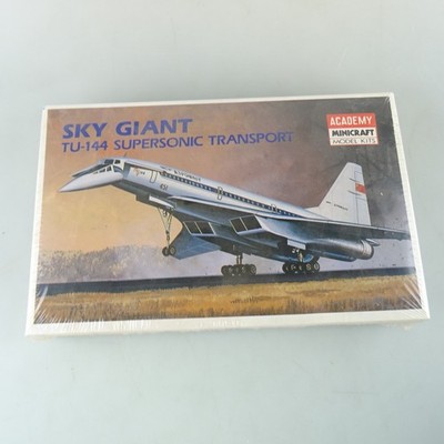 Academy Hobby Model Kits Sky Giants TU-144 Supersonic Transport 1:360 OVP NEU