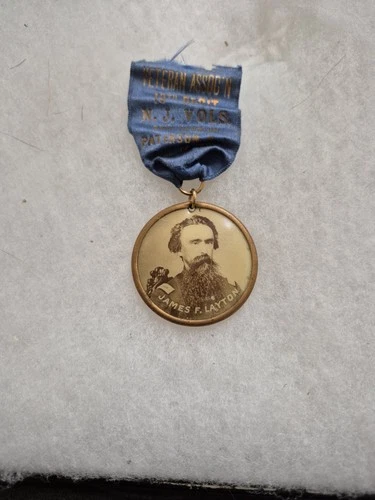 REUNION BADGE & RIBBON 13TH.N.J. INF. OFFICER PICTURED SERVED WITH 13TH N.Y.