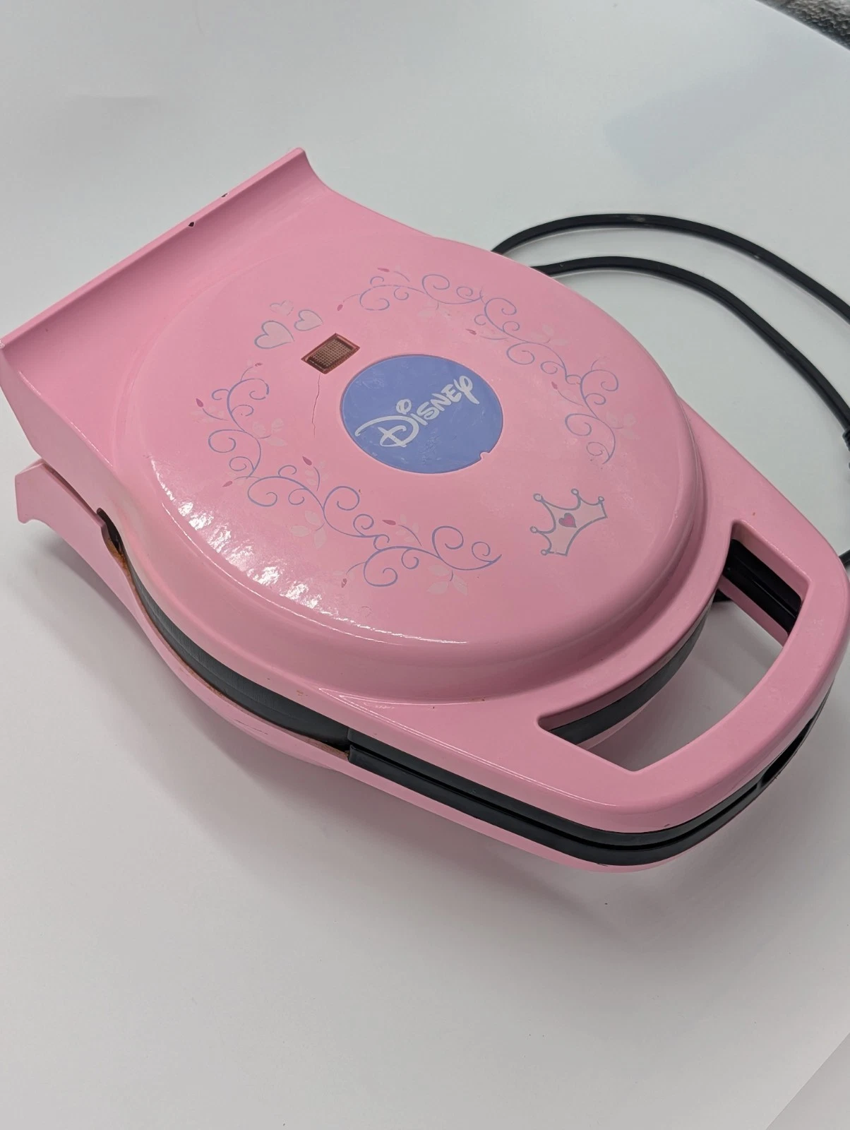 VillaWare V5555-20 Disney's Princess Waffler - Pink - Tested Working! - RARE!
Opens in a new window