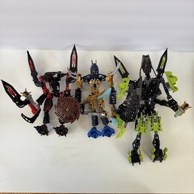 LEGO BIONICLE Skrall 8978 Tarix 8981 with booklets TUMA 8991 LOT OF 3