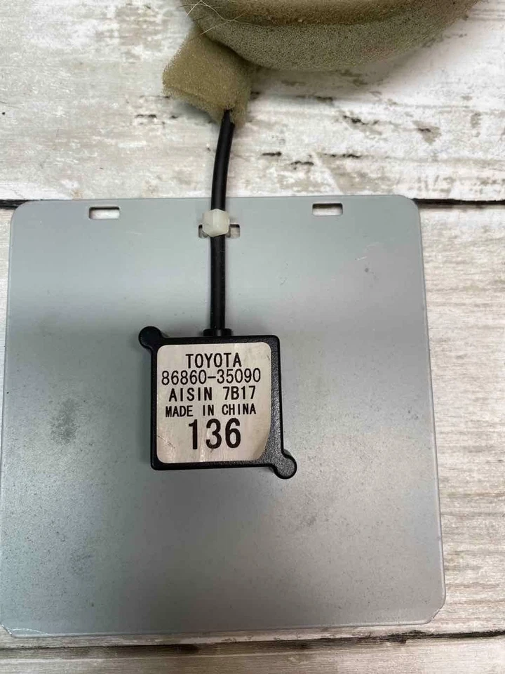 Toyota 4runner 2014 2019 radio GPS antena de navegación OEM 8686035090 Foto 3 de 4