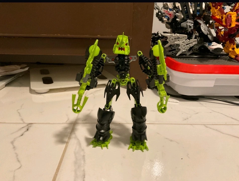 LEGO BIONICLE MOCs: Cult of Darkness Foto 3 de 4