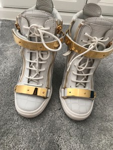 giuseppe zanotti white wedge sneakers