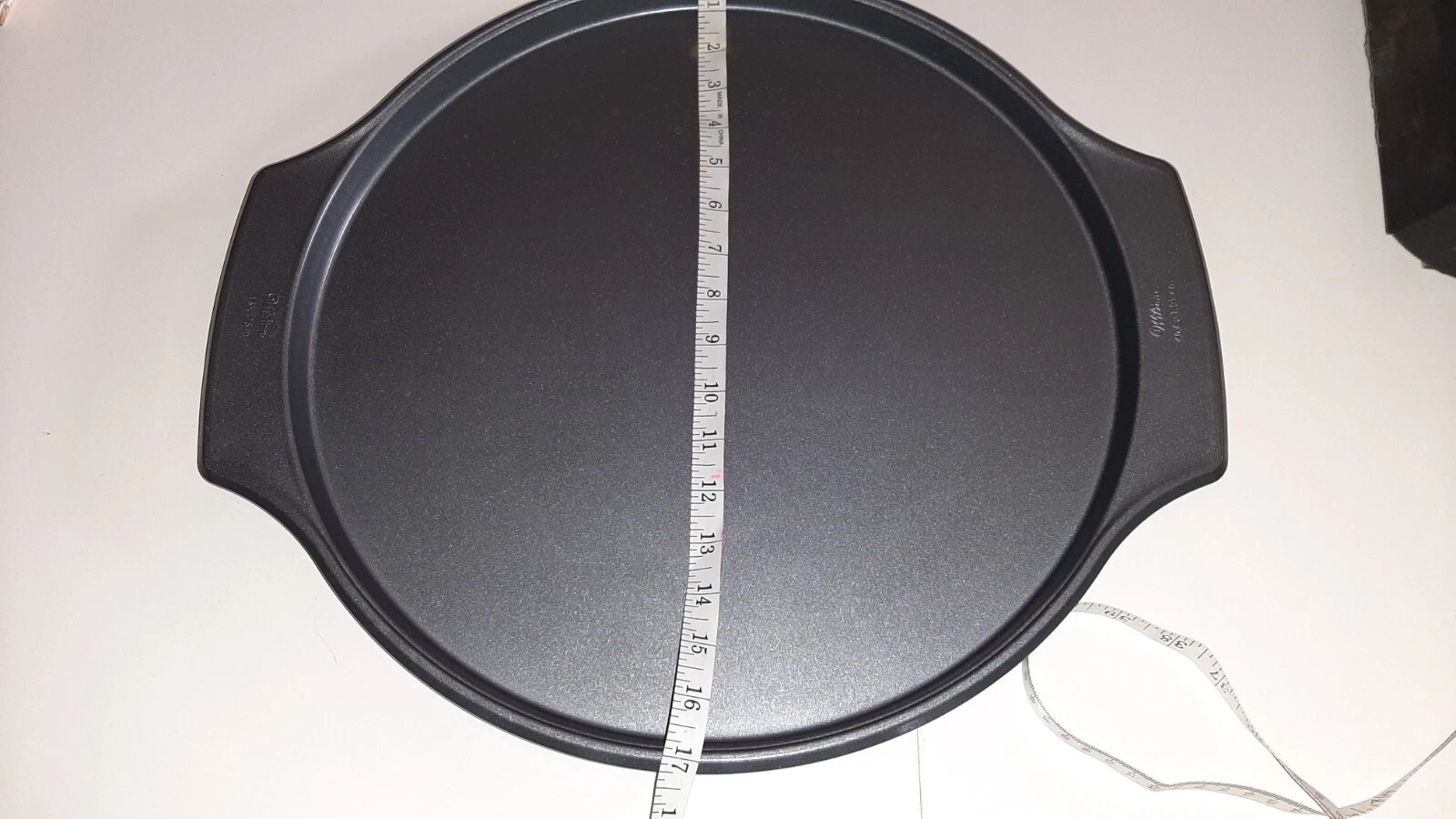Wilton Bake It Better Steel Non-Stick Pizza Pan 16inch (Set of 2)