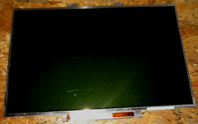 LG Display 15.4'' LP154W01 (TL)(F2) LCD Laptop Screen 0D196J 0R782G w/ 30-pin