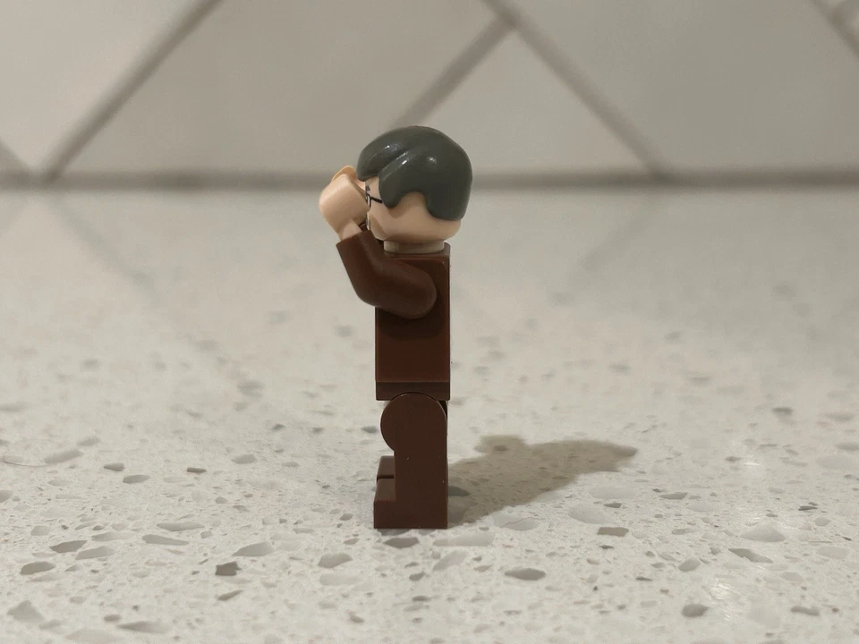 Lego Batman Video Game 2006 Commissioner Gordon Pad Printed Custom Figure (New!) - Image 3 of 4