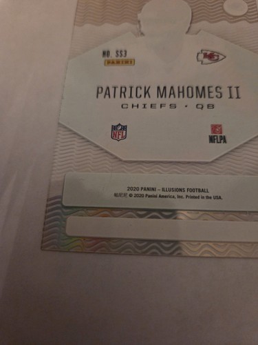 2020 Panini Illusions - Shining Stars Patrick Mahomes II #SS3 Emerald - Picture 9 of 10