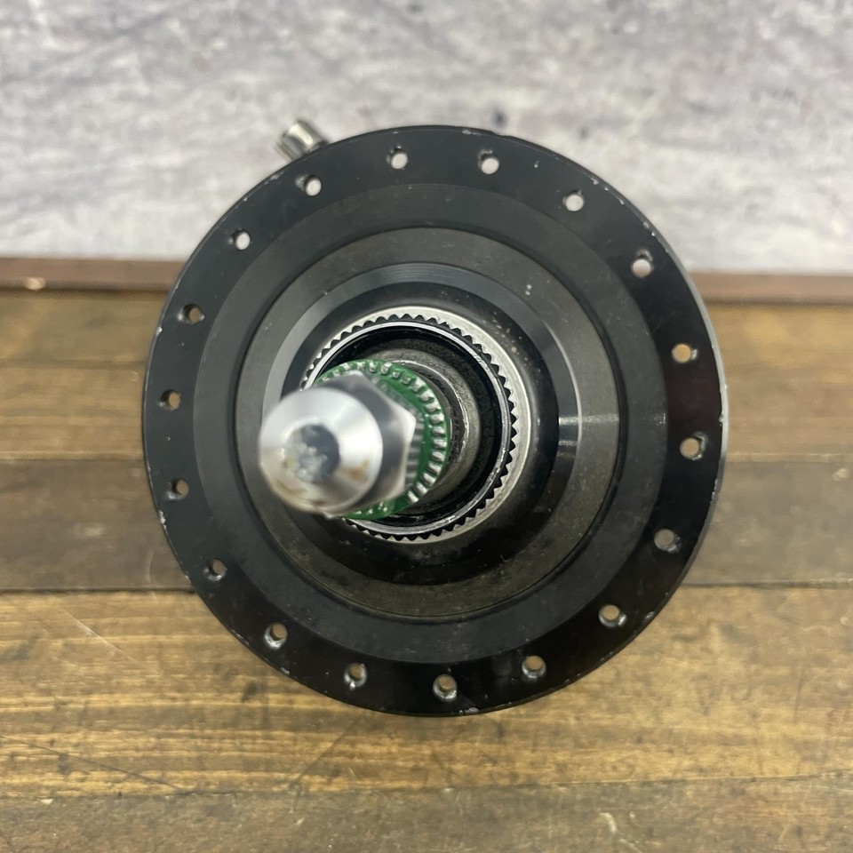 Shimano moyeu à vitesses intégrées SG-C6001-8C 8 vitesses pour freins à
