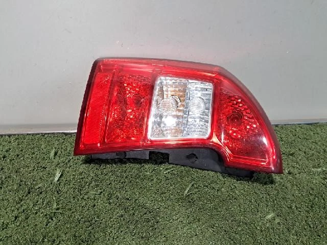 2010 KIA Rondo новый задний, левый задний фонарь - Изображение 4 из 4