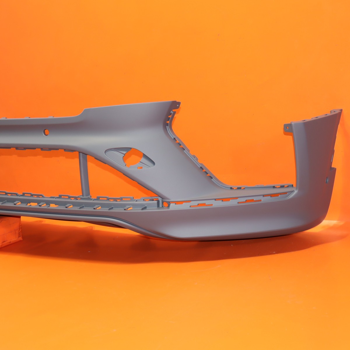 BENTLEY BENTAYGA FRONT BUMPER 2021 2022 2023 2024 36A807093Q RECONDITIONED OEM