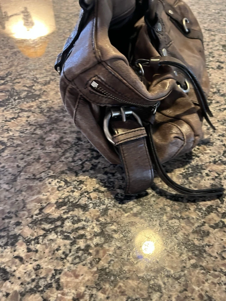 Brown Distressed Leather Kenneth Cole Reaction Purse W/ Strapy Buckle Details - Image 3 of 4