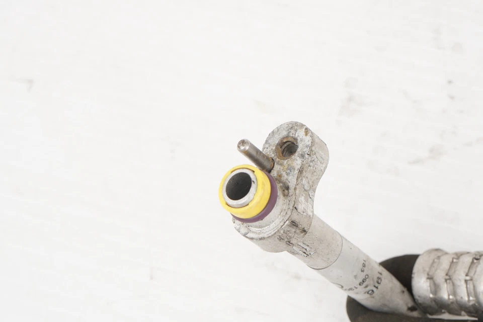 2012 - 2014 MERCEDES-BENZ C300 W204 AC MANGUEIRA DE TUBO DE AR CONDICIONADO 2048301916 FABRICANTE DE EQUIPAMENTO ORIGINAL - Imagem 2 de 4