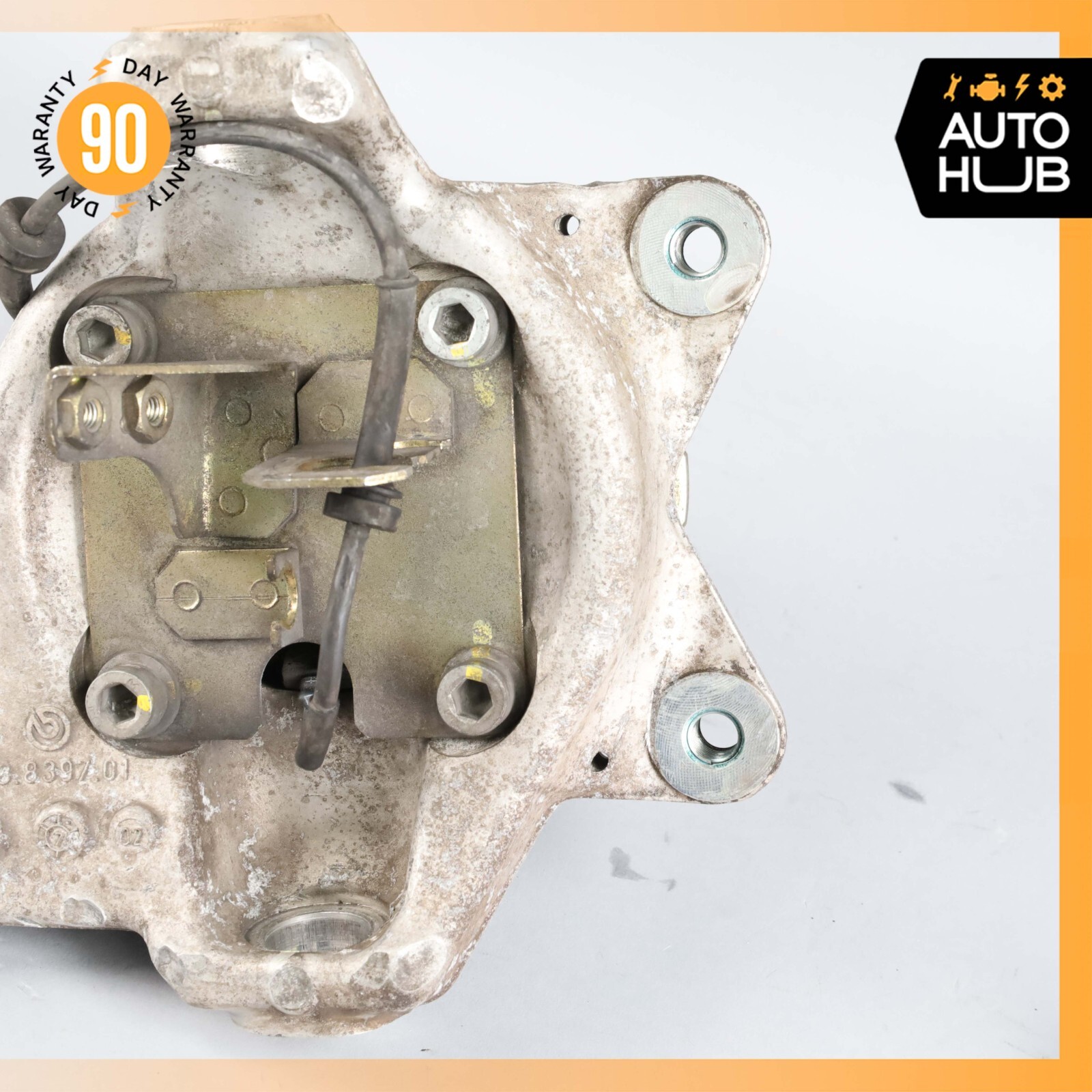02-05 Maserati Coupe 4200 Cambiocorsa M138 Front Left Side Spindle Knuckle OEM