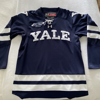 Under Armour Yale Bulldogs NCAA Men’s Navy Replica Hockey Jersey