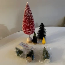 Lot of 7 Assorted Bottle Brush Trees Lot Of 7 Mini Christmas Trees Bin C-1