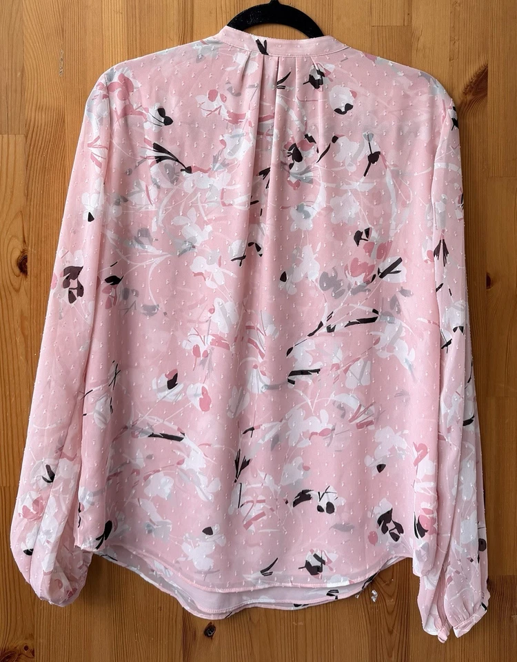 Blusa Feminina White House Black Market Rosa Floral Manga Longa Decote V - Tamanho 10 - Imagem 2 de 4