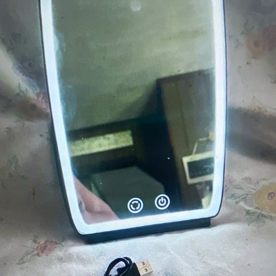 Visage VRM-1 LED Lighted USB Powered Tabletop Makeup Mirror Black Touch