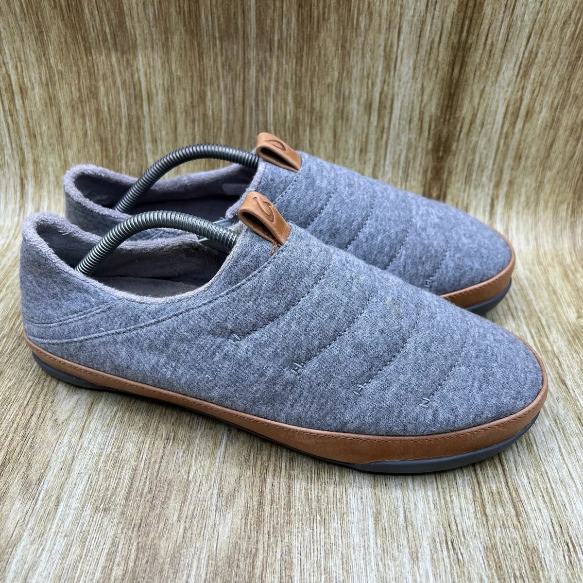 OluKai Mahana Slippers Men\'s Size 9 Gray Quilted Textile Leather Slip On Shoes Olukai Mahana Men main image 3