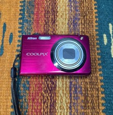 Nikon Coolpix S630 Digital Camera Pink Ruby 12.0MP TESTED WORKS no charger 