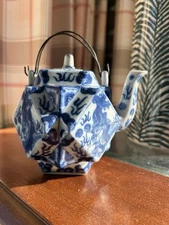Vintage Chinese Octagonal Blue and White Dragon Themed Teapot Marked “Qian Long”