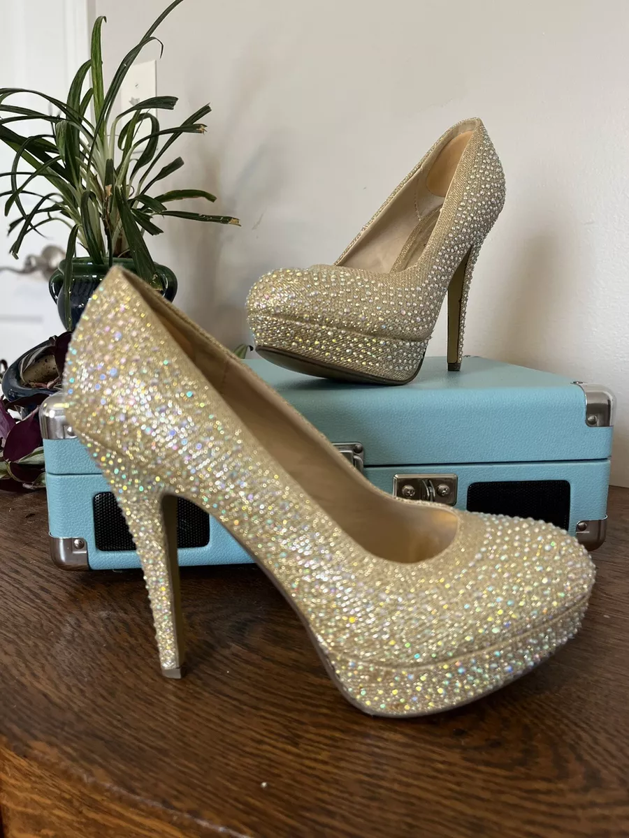 Pre-owned Louis Vuitton Glitter Heels In Gold