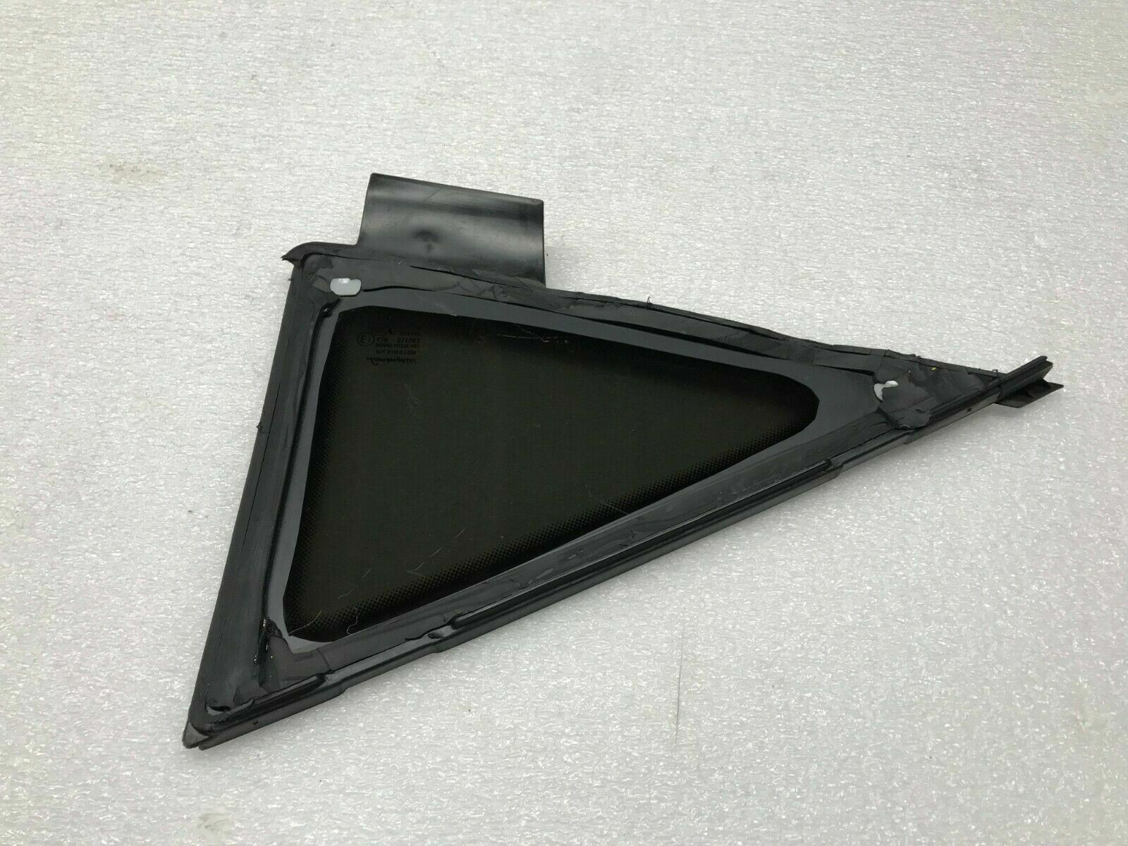 LAMBORGHINI HURACAN FRONT RIGHT PASSENGER SIDE QUARTER GLASS OEM 4T0845116C