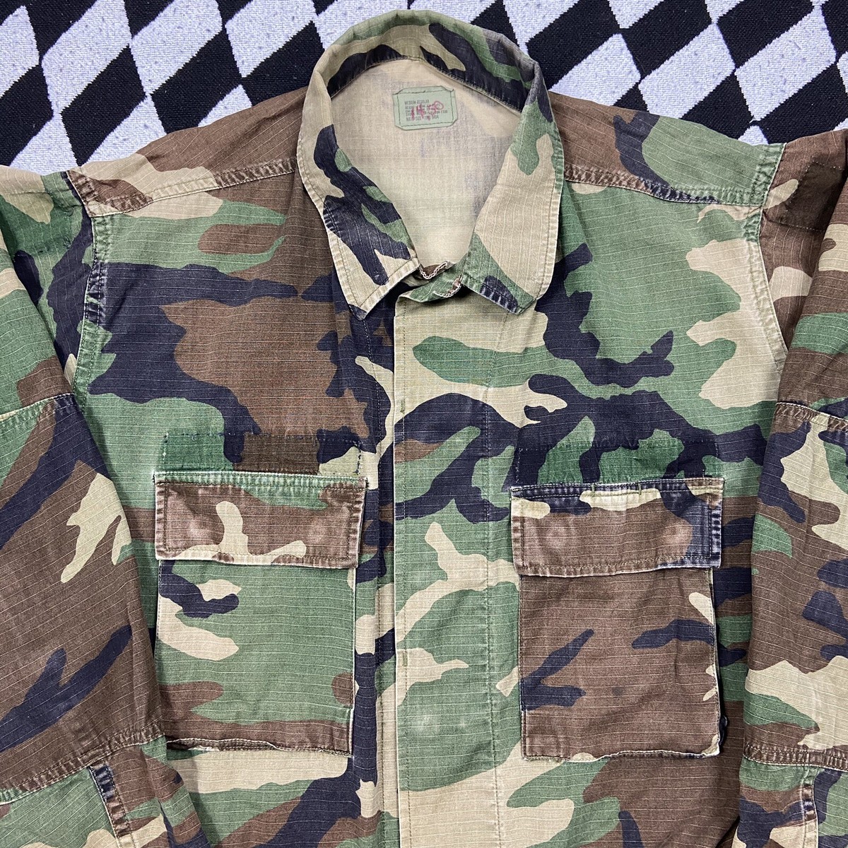 Vintage 90s Military Woodland Camo Combat Jacket Medium