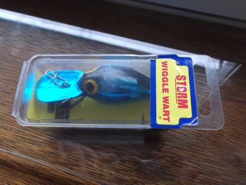 Older Pre Rapala Storm Wiggle Wart,V-102, Blue Black Back - Picture 2 of 6