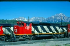 CNR 5307 SD40-2W, Jasper, AB, 06/89; Kodachrome Original