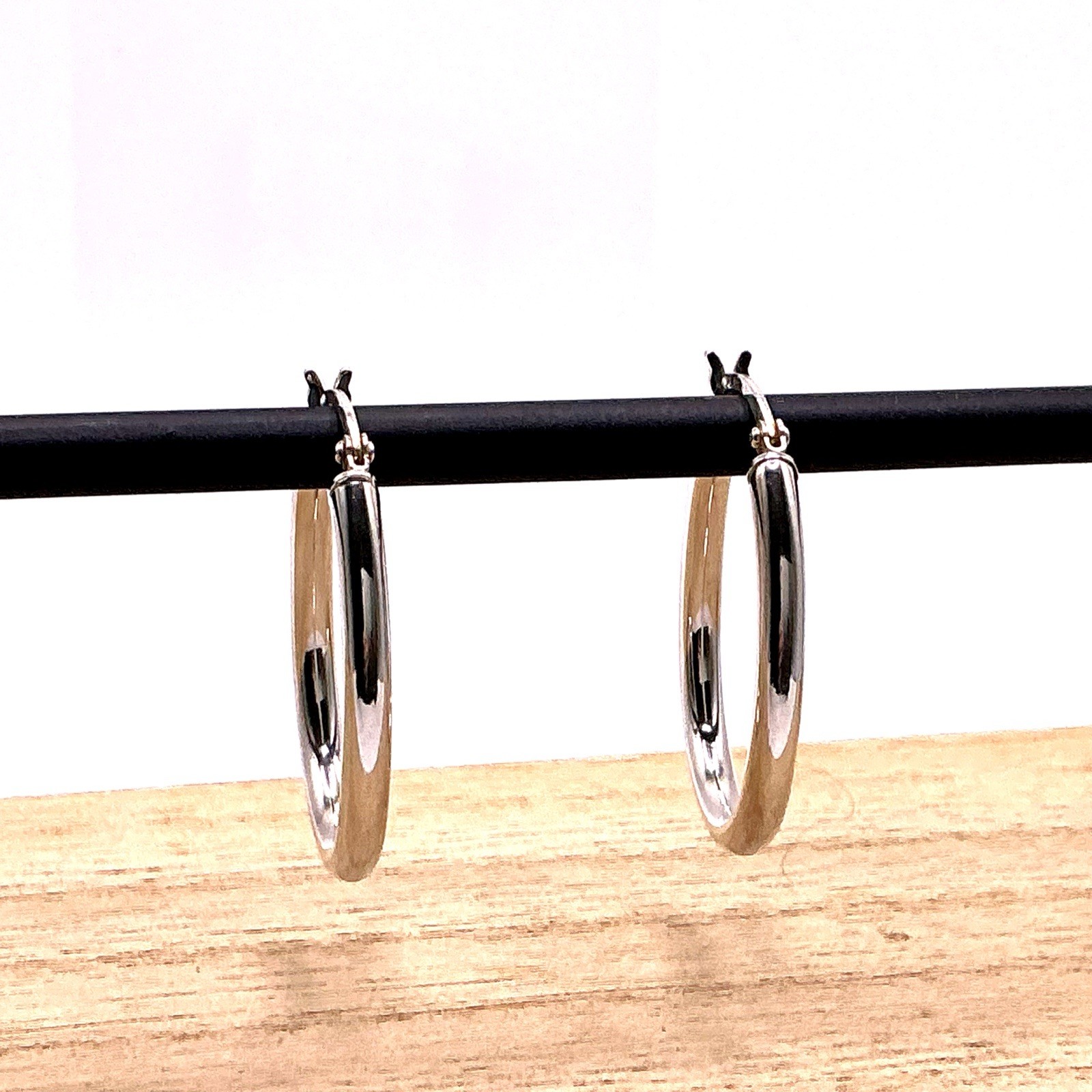 Solid 925 Sterling Silver Oval Hoop Earrings - image 1