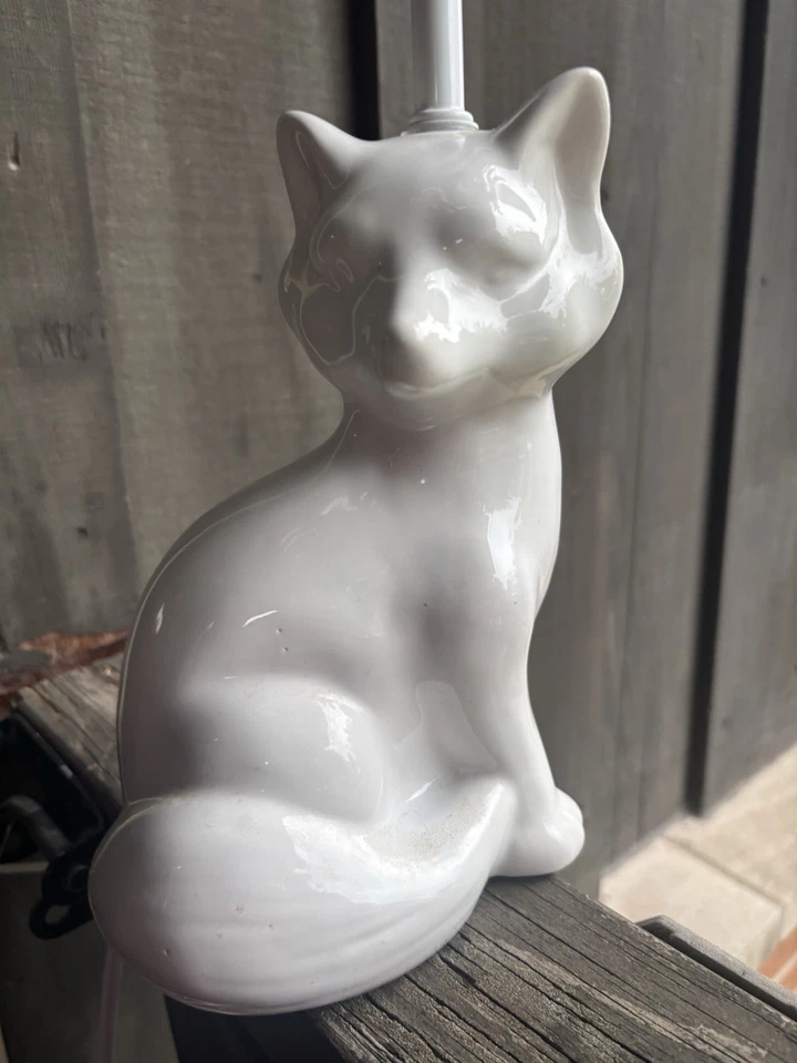 ADORABLE NIÑO Lámpara de Mesa Fox Blanco Pillowfort SIN SOMBRA ENCHUFE CON CABLE Foto 3 de 4