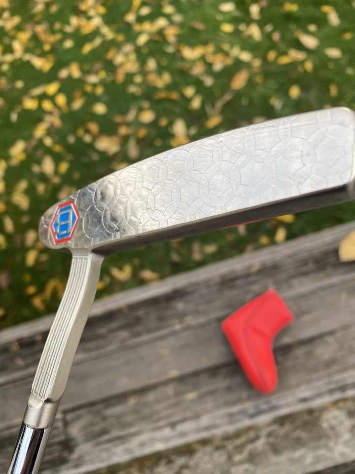 Putter BB 1F Bettinardi BB1F 2014 hoja para diestros 353 g 34" flujo limpio Foto 4 de 4