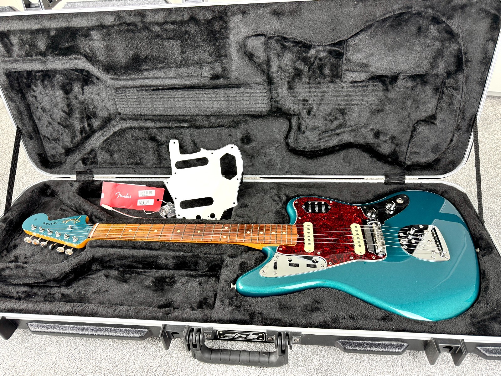 Fender Vintera '60s Jaguar in Ocean Turquoise with Hard Case and upgrades
