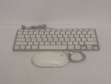 Apple A1242 Wired USB Keyboard With A Mouse