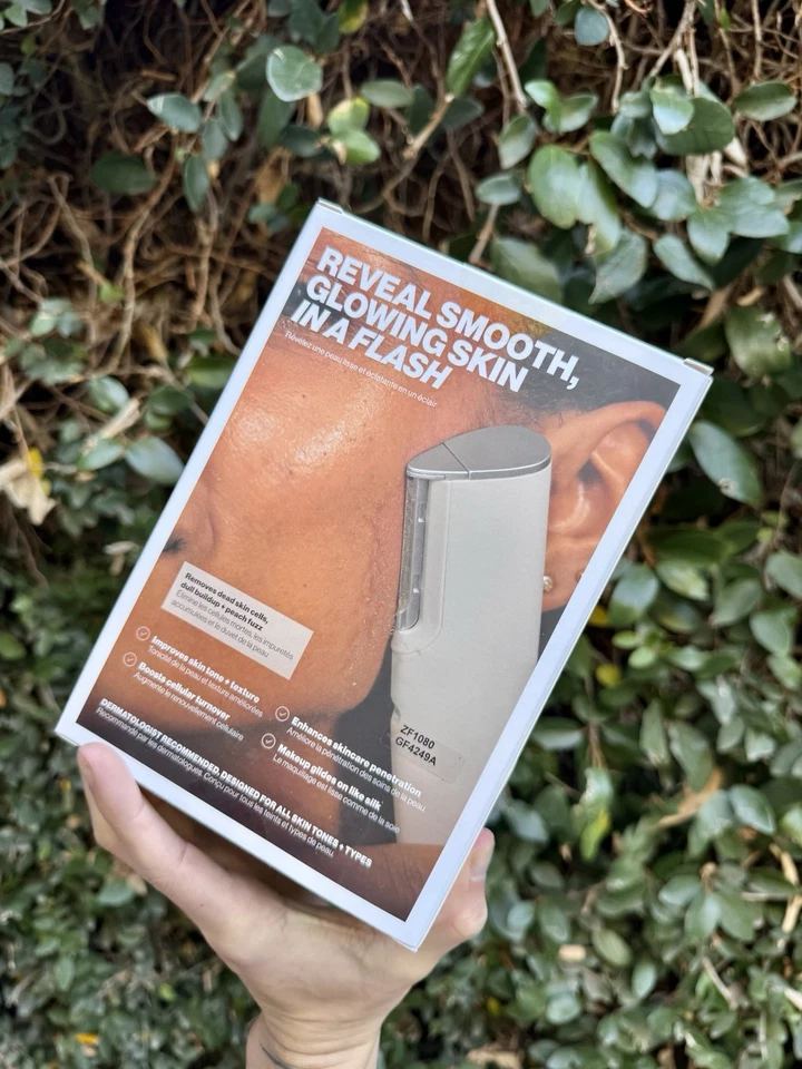 DERMAFLASH LUXE+ PreFlash Essentials preparación para la piel Foto 3 de 4