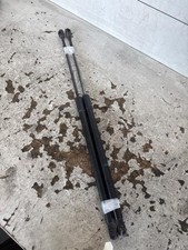 Verin de hayon / de capot Peugeot 5008