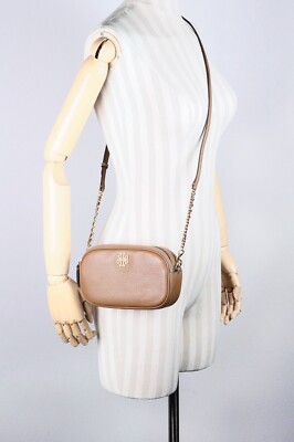 新作★TORY BURCH★BRITTEN CAMERA BAG 157733 Tory Burch BRITTEN Brown Pebbled Leather Camera Bag