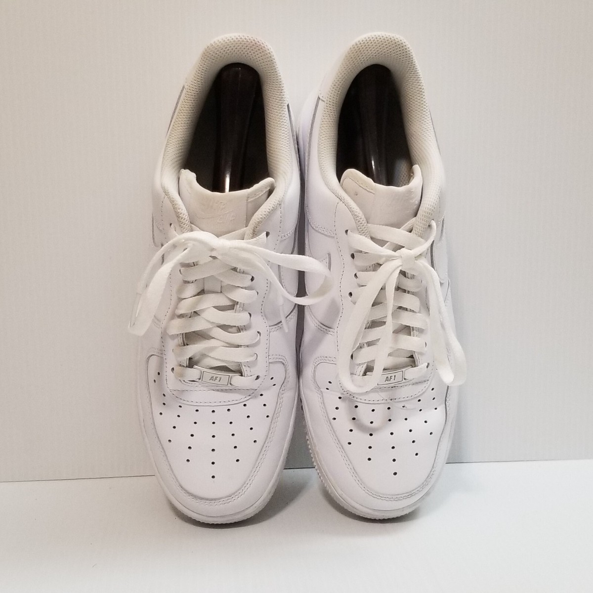 Nike Air Force One AF1 Low Triple White‎ Sneaker Shoes 315122-111 Men\'s 9.5 Amazon.com | NIKE AIR FORCE 1 ONE WHITE (9, WHITE) 315122  main image 2