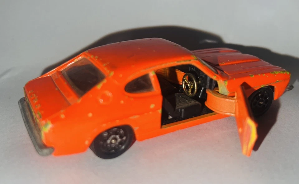 Винтажные игрушки Corgi Ford Capri 3 литра GT автомобиль редкая Dayglo оранжевый - Изображение 4 из 4
