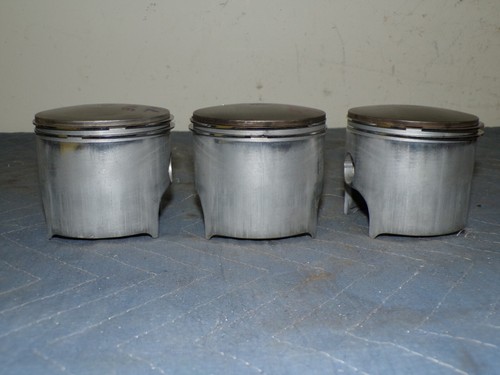 KAWASAKI H2 750 WISECO RACE MODIFIED BIG BORE PISTONS AND RINGS SET OF 3 - Picture 2 of 9